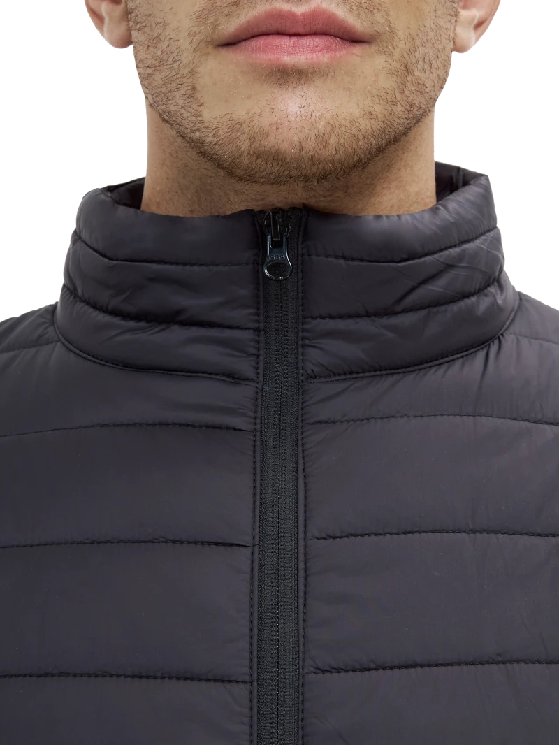 Куртка ДЕМИ стеганая, черный Кур 002