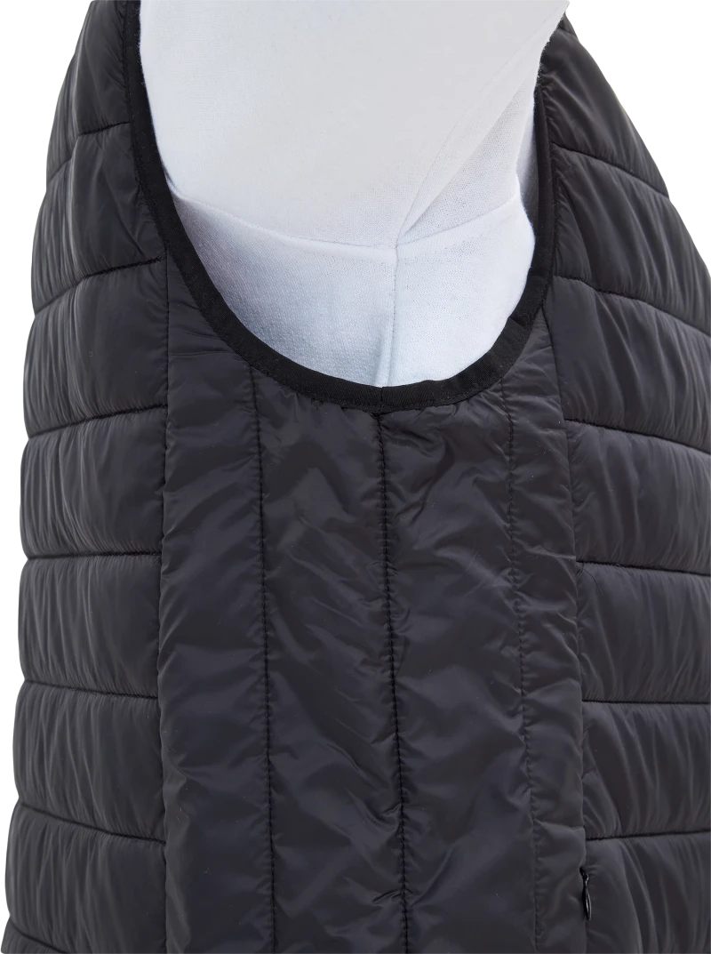 Жилет ДЕМИ стеганый, черный Жил 006
